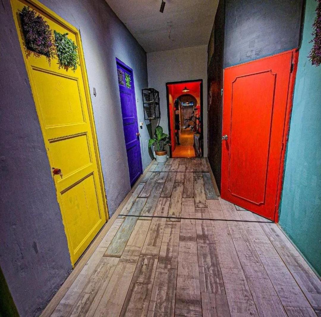 Urban Hostal Bar Bucaramanga Bagian luar foto